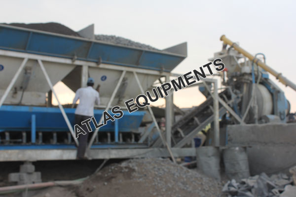 PORTABLE CONCRETE MIXING EQUIPMENT IN SAPUTARA