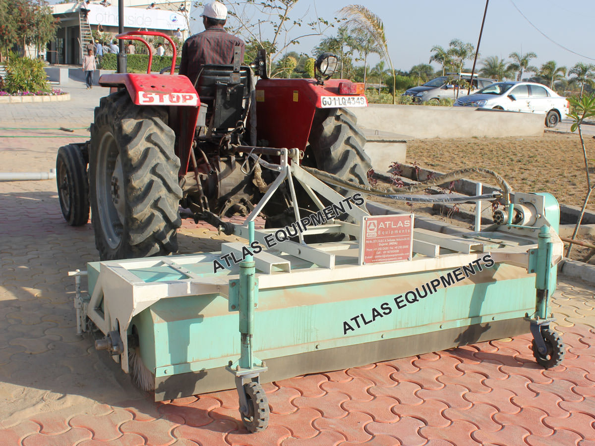 Hydraulic Broom