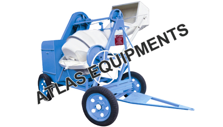 CONCRETE MIXER WITH HYDRAULIC HOPPER, MECHANICAL HOPPER AND HAND FED