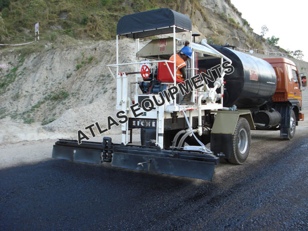 Truck Mounted Bitumen Sprayer (4 Tons To 12 Tons)